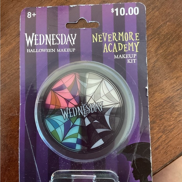 Rubie's Wednesday Eyeshadow Palette - Multicolor